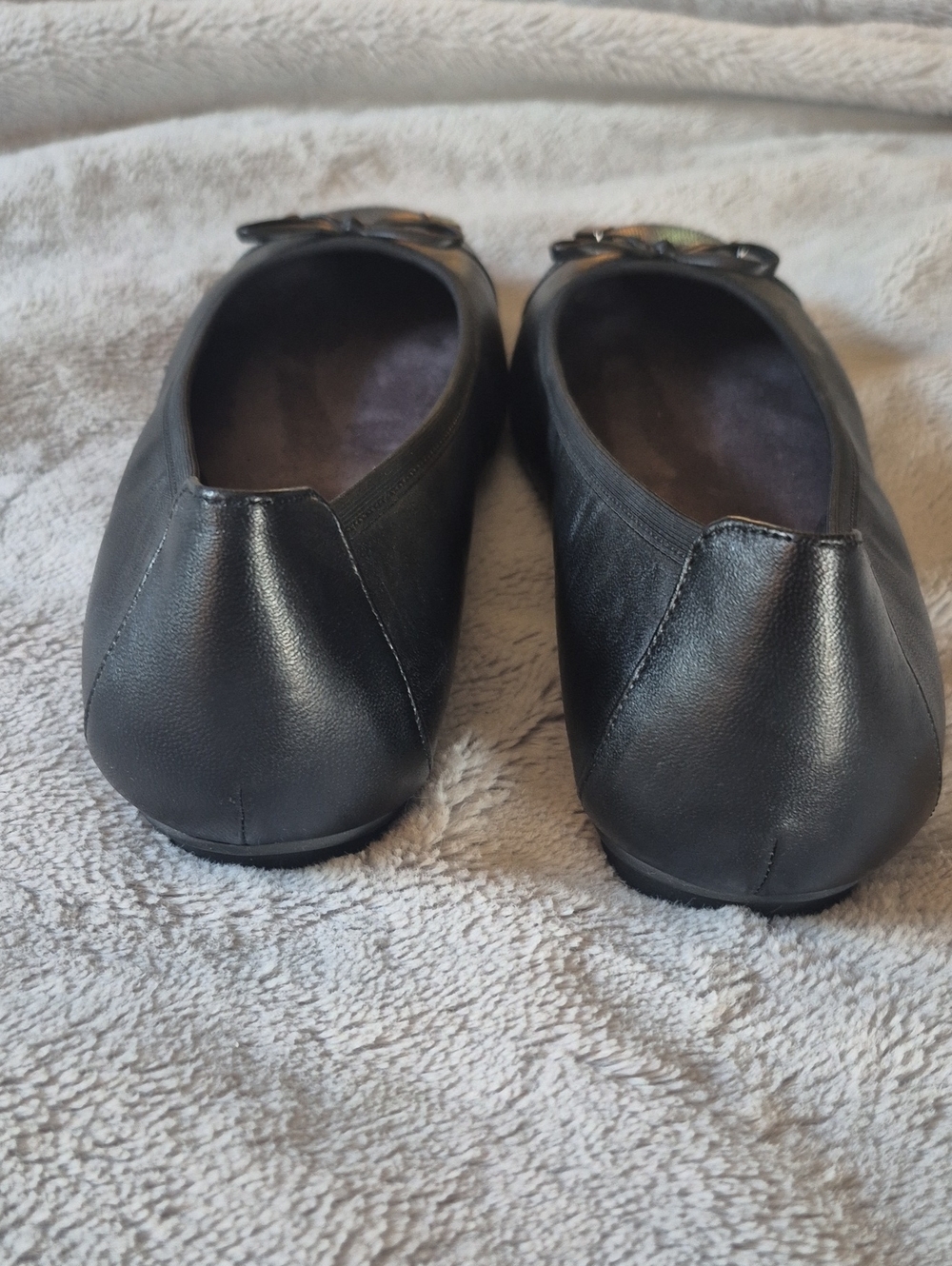 Vionic Minna Leather Ballet Flats in Black Size 8 - Picture 4 of 6